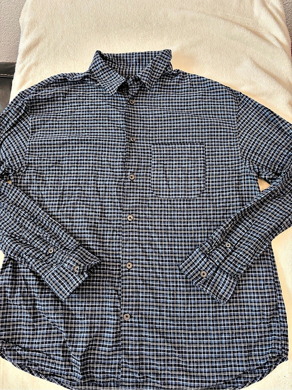 H&M Loose Fit Plaid Shirt Men's Plaid Button-Up Shirt Size Medium #172